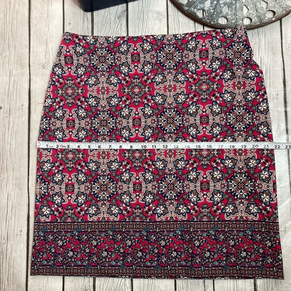 Talbots Geometric Print Skirt - Picture 3 of 7